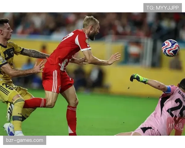 哈里·凯恩世俱杯首球助力球队关键胜利，状态回升引关注